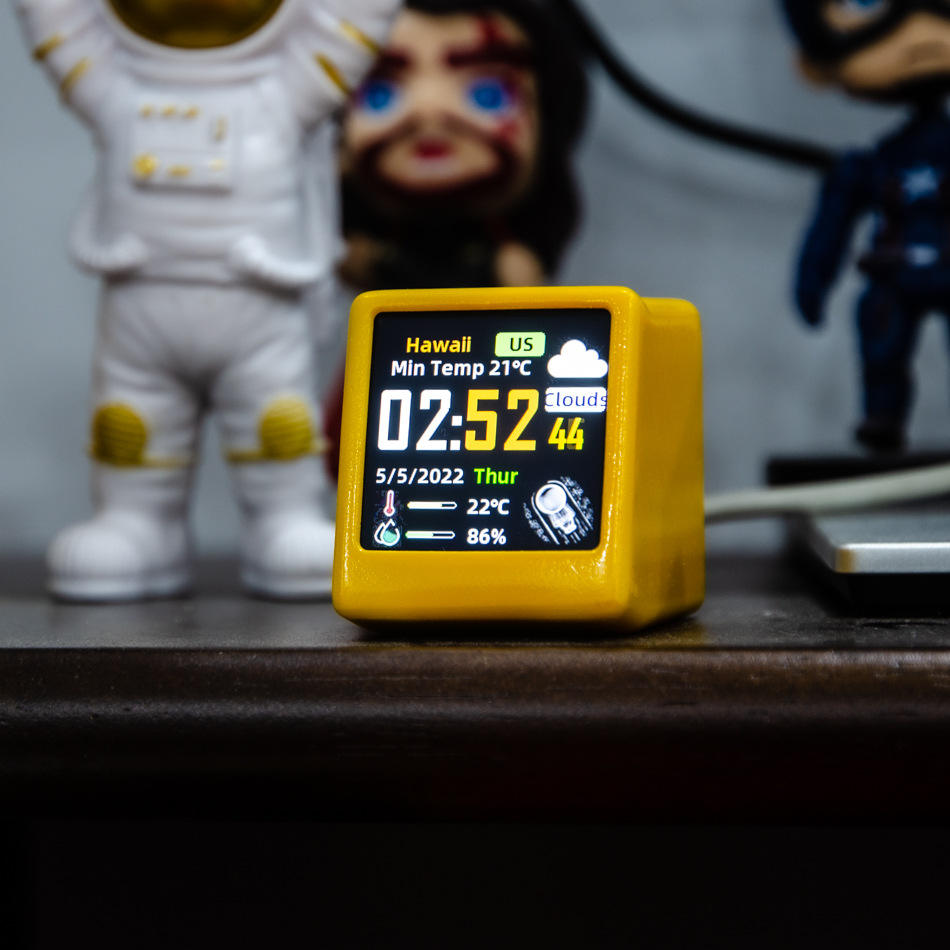 Smart Desk Clock Weather Station –  Customizable Display